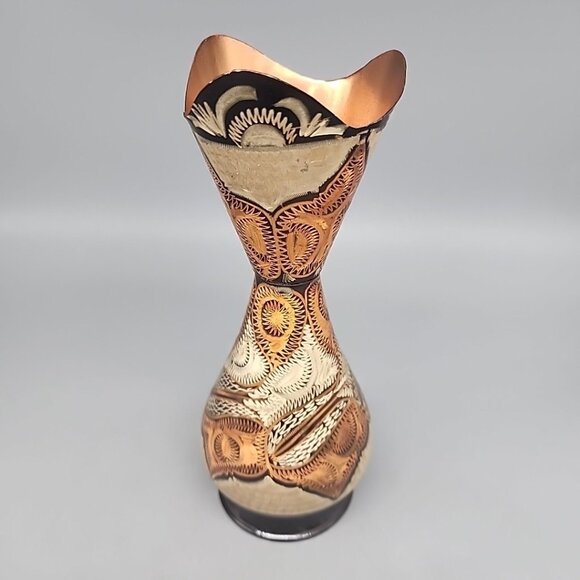 Vintage Turkish Copper Erzincanlilar Vase Hand Made In Turkey Etched Painted 7.5 - Picture 1 of 6